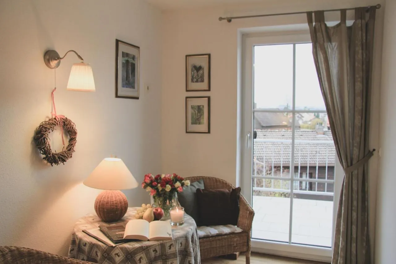 Gaestehaus Schoeberl Fussen Bed & Breakfast